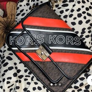 Michael Kors Cross Body Purse